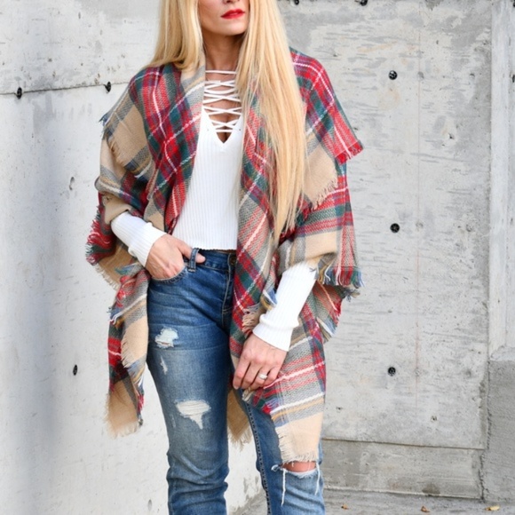 MODA ME COUTURE Accessories - Oversized Blanket Scarf